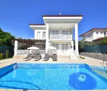 evini-kirala-villa-alya-uzumlu-40_1920x1279_615.jpeg