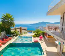 evini-kirala-villa-belkiz-deniz-manzarali-villa-14_880.jpg