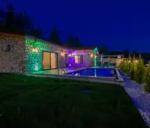 evini-kirala-villa-miros-3-29_1920x1280_647.jpg