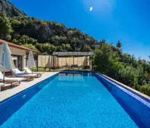 evini-kirala-villa-su-kalkansuites-16_458.jpg