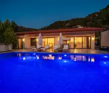 evini-kirala-villa-su-kalkansuites-60_274.jpg
