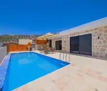 evini-kirala-villa-yoruk-4-balayi-14_768.jpg