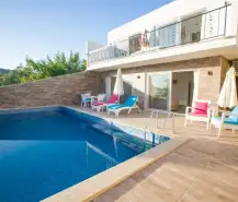 villa-eftalya-uzumlu-evini-kirala-3_825.jpeg