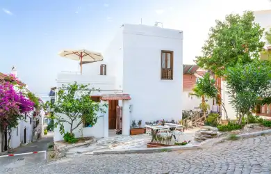 Merkeze Yakın Kiralık Villalar ve Fiyatları
