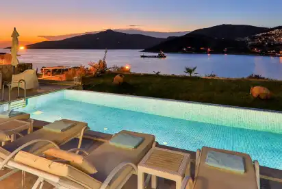 Denize Sıfır Villalar
