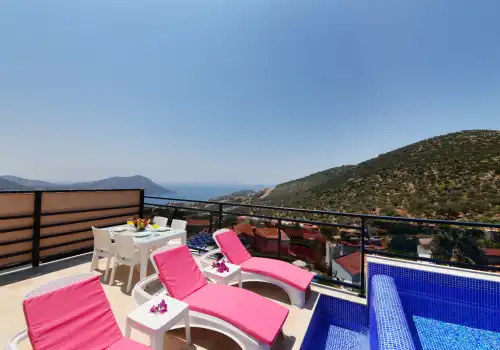 Villa Çatı Evi Kalkan