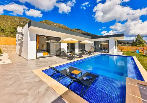 Villa Nazeren Hacıoğlan