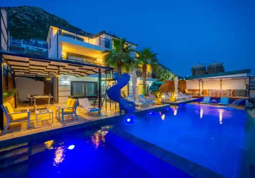 Villa Titanic Kalkan