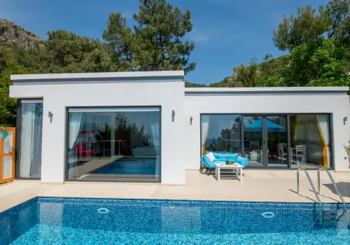 Villa Romeo Üzümlü