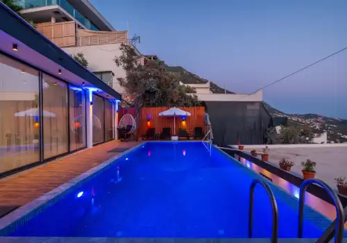 Villa Sardunya