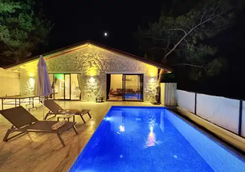 Villa Zeyno 3 Akbel