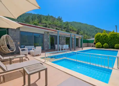 Villa Zevona 1