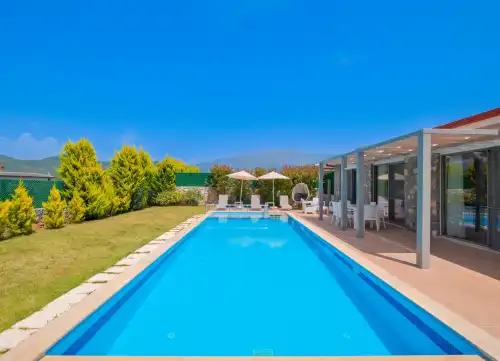 Villa Zevona 1