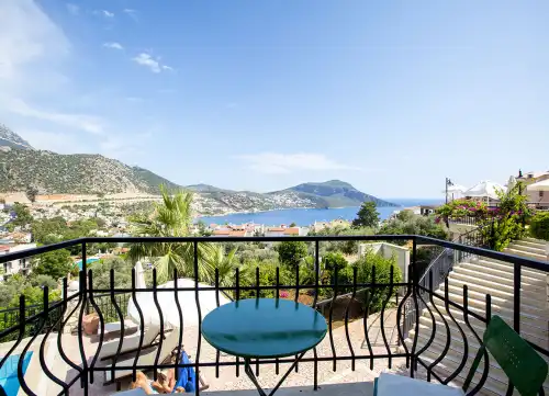 Apart Işık Kalkan