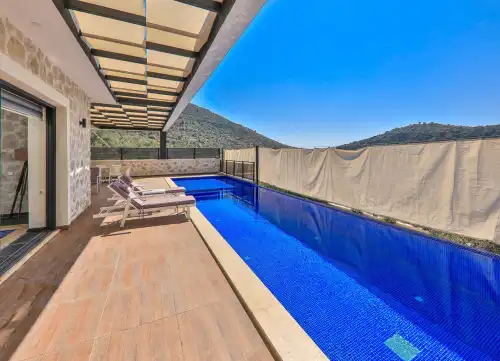 Balayı Villası Panamera Kalkan