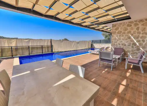 Balayı Villası Panamera Kalkan