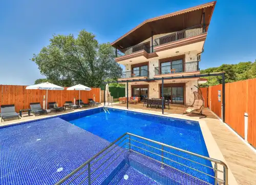 Muhafazakar Villa Ataç Çukurbağ
