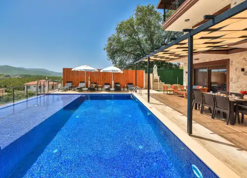 Muhafazakar Villa Ataç Çukurbağ