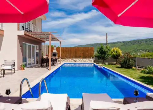 Villa Azelya Sarıbelen