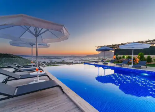 Villa Bongilon Çayköy | Muhafazakar Villa