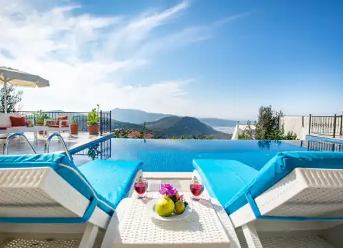 Villa Eslem Üzümlü
