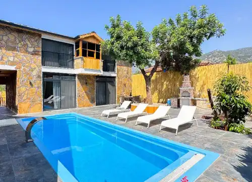 Villa Karagül