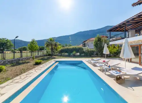 Villa Mavi Ada Bezirgan