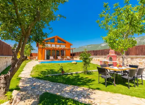 Villa Nazoğlu Bezirgan