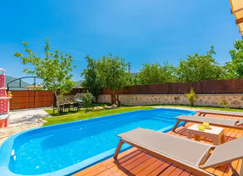 Villa Nazoğlu Bezirgan