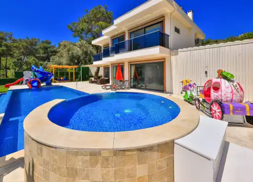 Villa Peri Masalı İslamlar