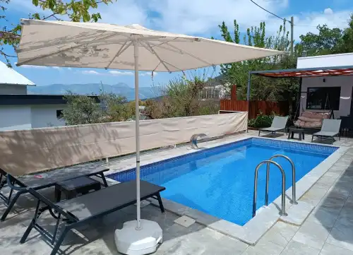 Villa Ural Üzümlü
