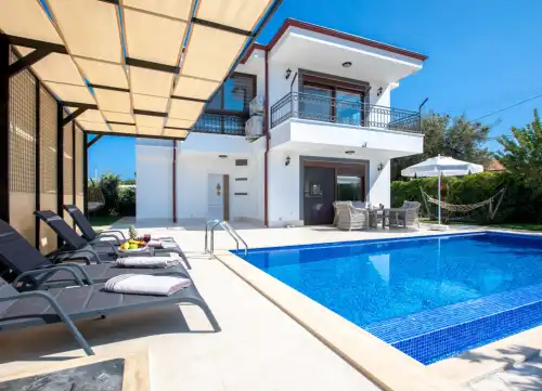 Villa Yediveren 1 Çukurbağ