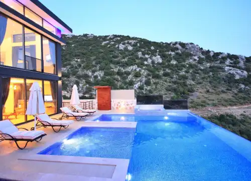 Muhafazakar Villa Falez İslamlar