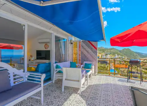 Suit Karmen Kalkan