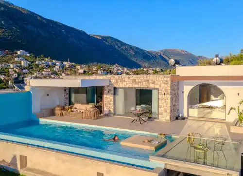 Villa Whisper 1