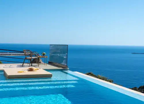 Villa Whisper 1