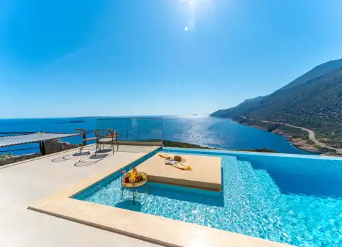 Villa Whisper 1