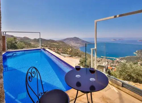 Balayı Villası Arma Kalkan 