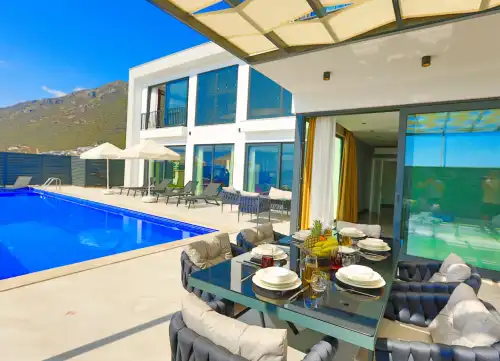 Villa Utopia 1