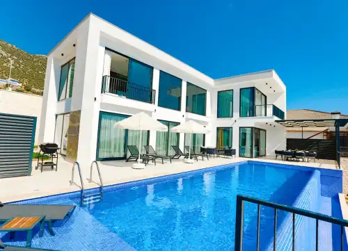 Villa Utopia 1