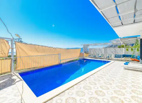 Muhafazakar Villa Atlas Üzümlü