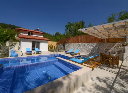 Muhafazakar Villa Botanik İslamlar 