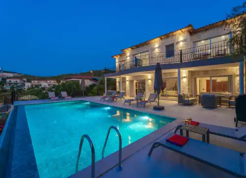 Villa Calista Duo