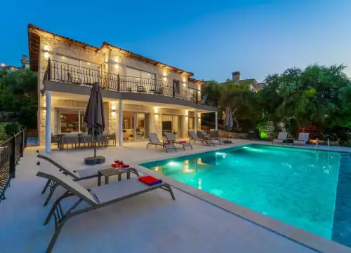 Villa Calista Duo