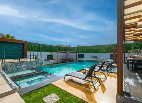 Villa Elif Ovacık