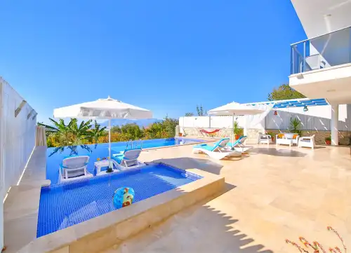 Villa Özge Üzümlü