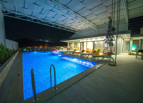 Muhafazakar Villa Alis Kalkan