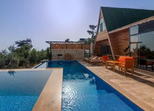 Villa By Gürhan İslamlar
