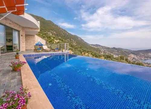 Villa İstanbul Kalkan