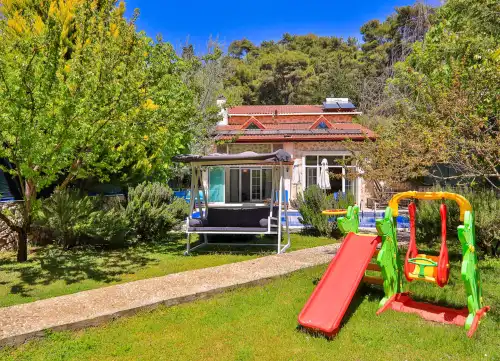 Muhafazakar Villa Kaputaş 5 Sarıbelen